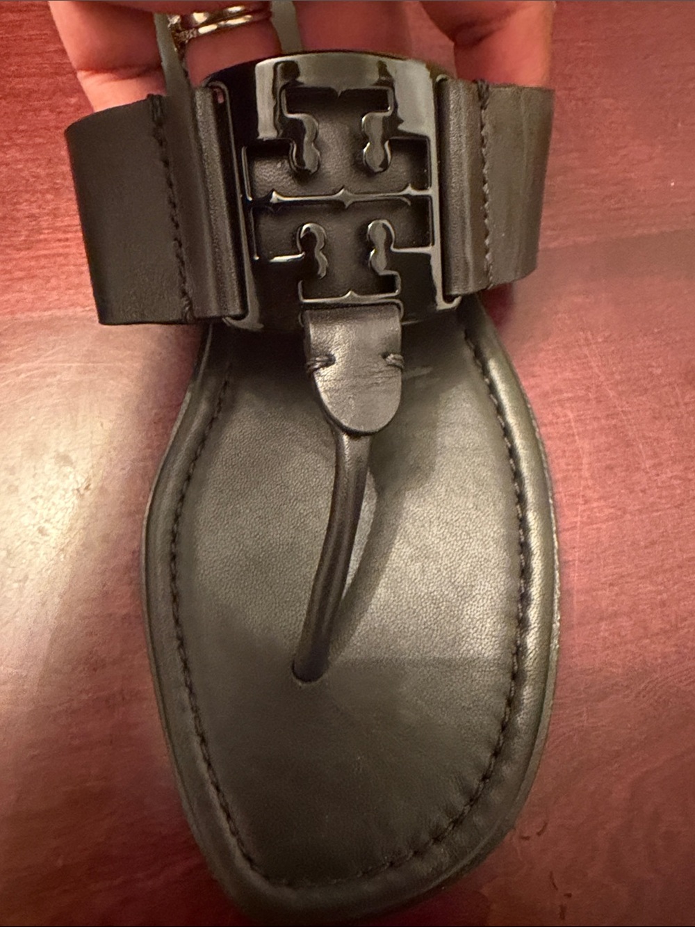 Tory Burch Black Leather Logo Thong Sandals - Picture 3 of 11